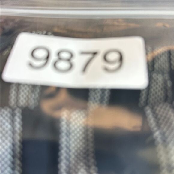 EUC Women’s Black and White Striped Elastic Waist Casual Ankle Pants - Size L - Picture 4 of 4